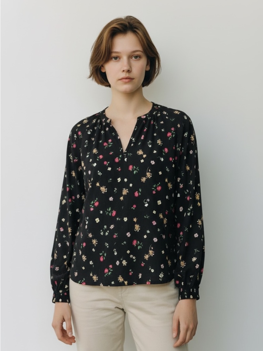 Old Navy Black Ditsy Floral Split V-Neck Blouse Top XL Boho Cottagecore